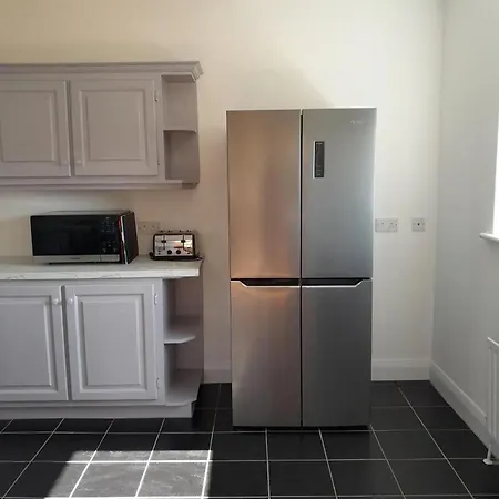 4-bed House In Rosslare With Swimming Pool