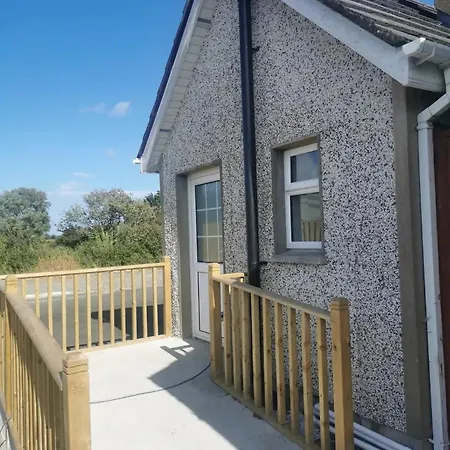 Prázdninový dům 4-bed House In Rosslare With Swimming Pool Mervyn